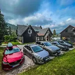 게스트하우스 Pension Harrachov 3*